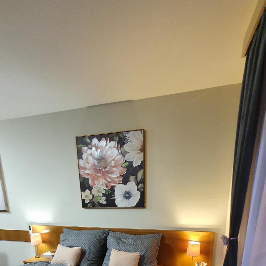 Relax Wellness Studio Hajduszoboszlo Leilighet Eksteriør bilde
